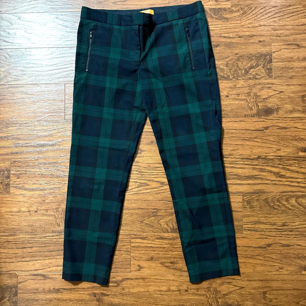 Joe Fresh Trouser Pants in Black Watch Plaid Green and Blue Size 6